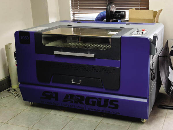 Laser Cutter & Engraver